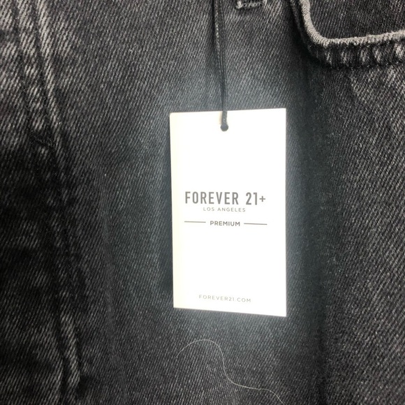 Forever 21 Washed Black Distressed Jeans NWT 20 Plus Size - Picture 4 of 6
